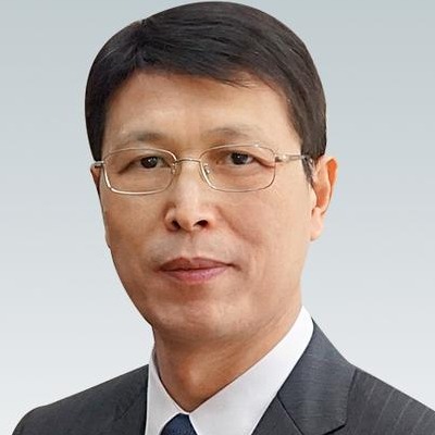 朱华
