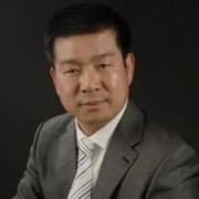 易建帆讲师头像