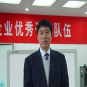 王明基